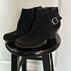 Black suede size 7 shoe boots.  GH Bass leather boots.  Side zipper closure.